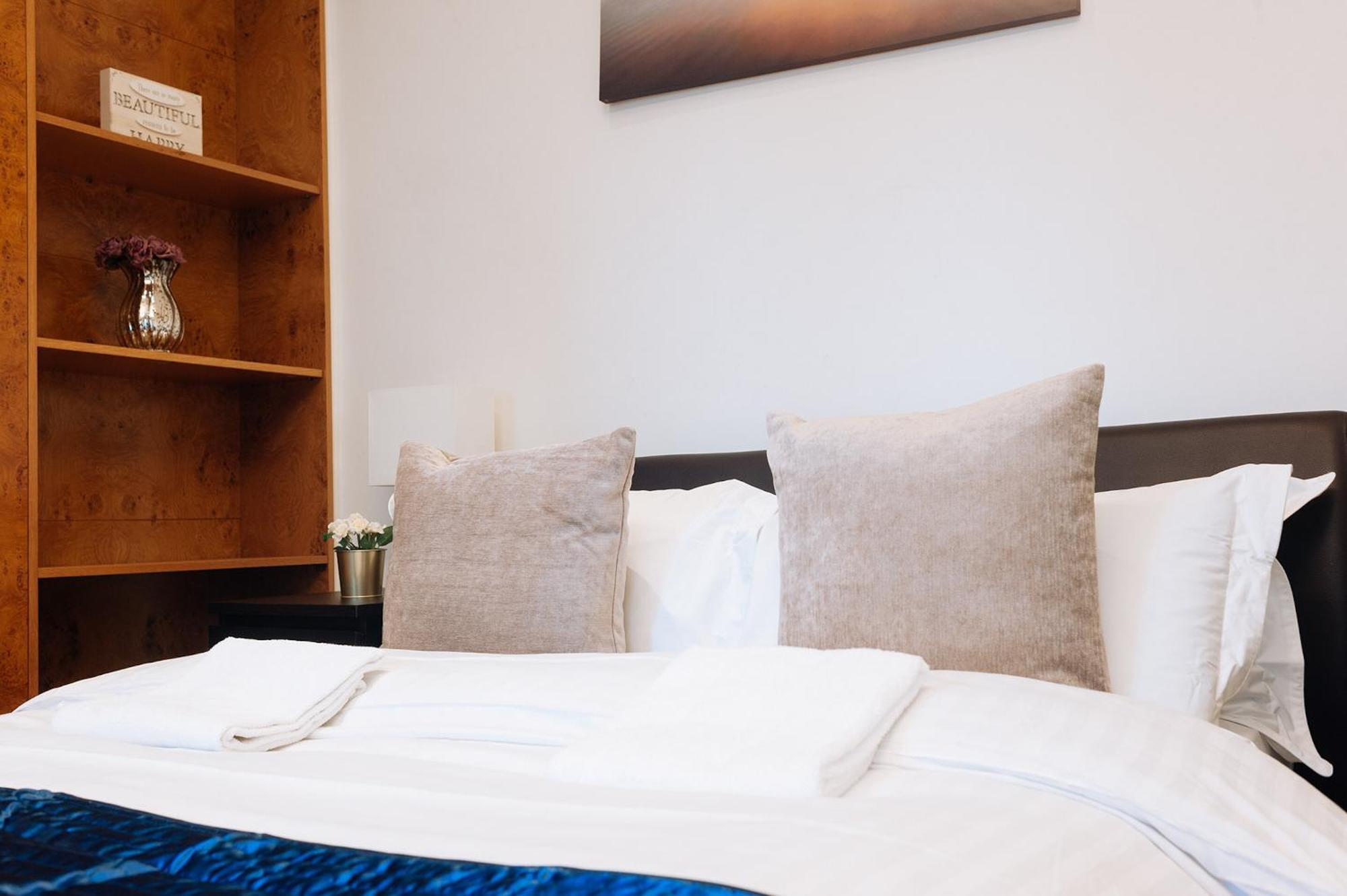 Curzon Residences Лондон Экстерьер фото