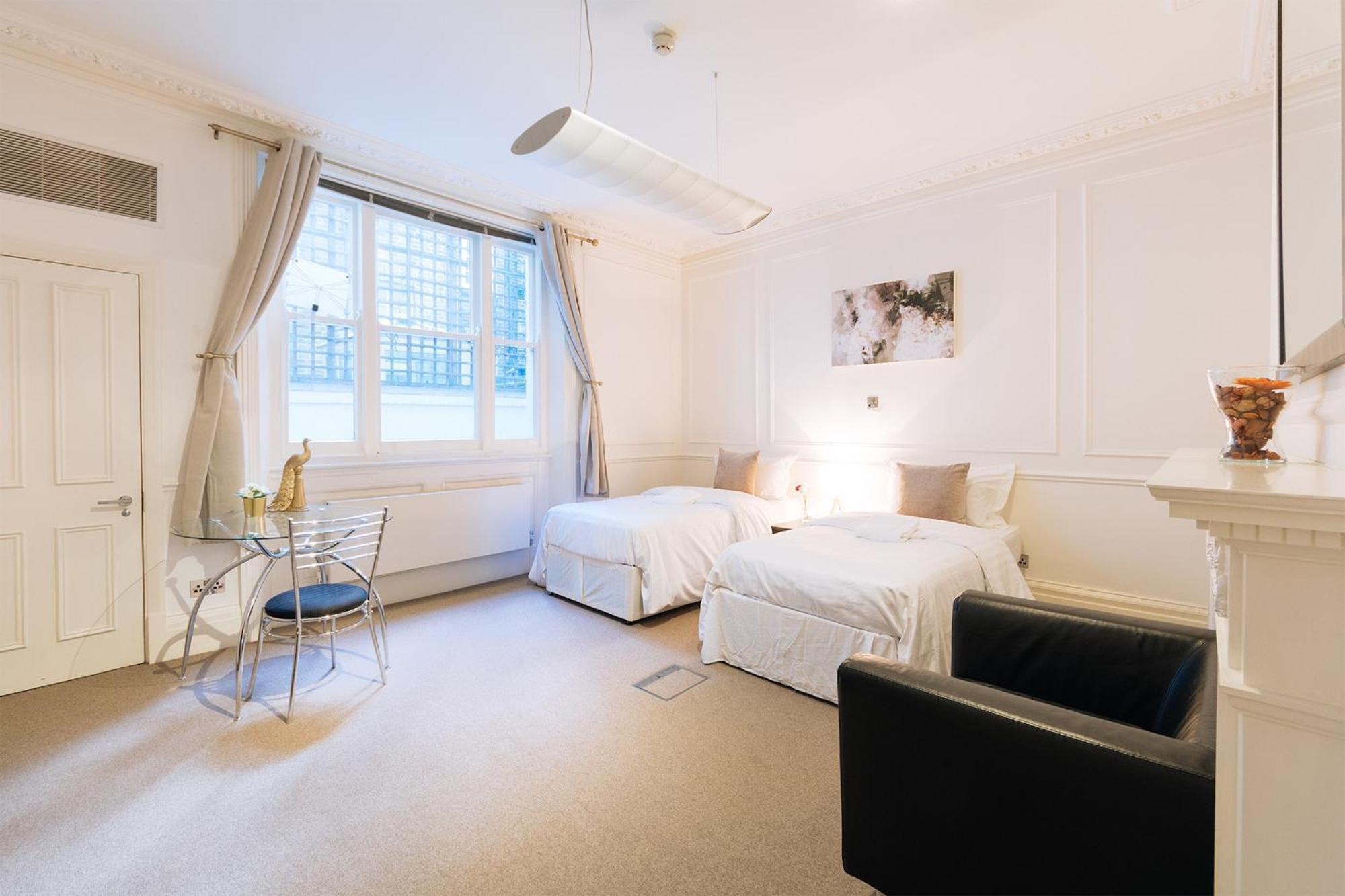 Curzon Residences Лондон Экстерьер фото